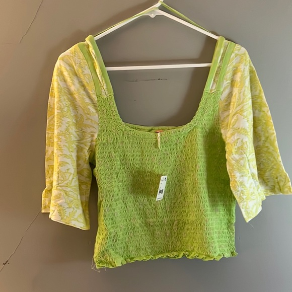 Free People Marigold Mix Print Smocked Top NWT - Picture 2 of 6
